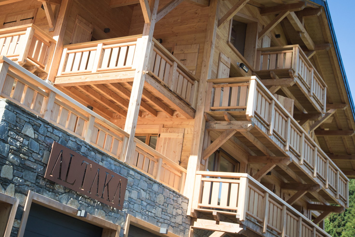Altaka 2 Balcony