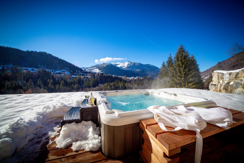 Hot tub with views of Roc D'Enfer and Pleney