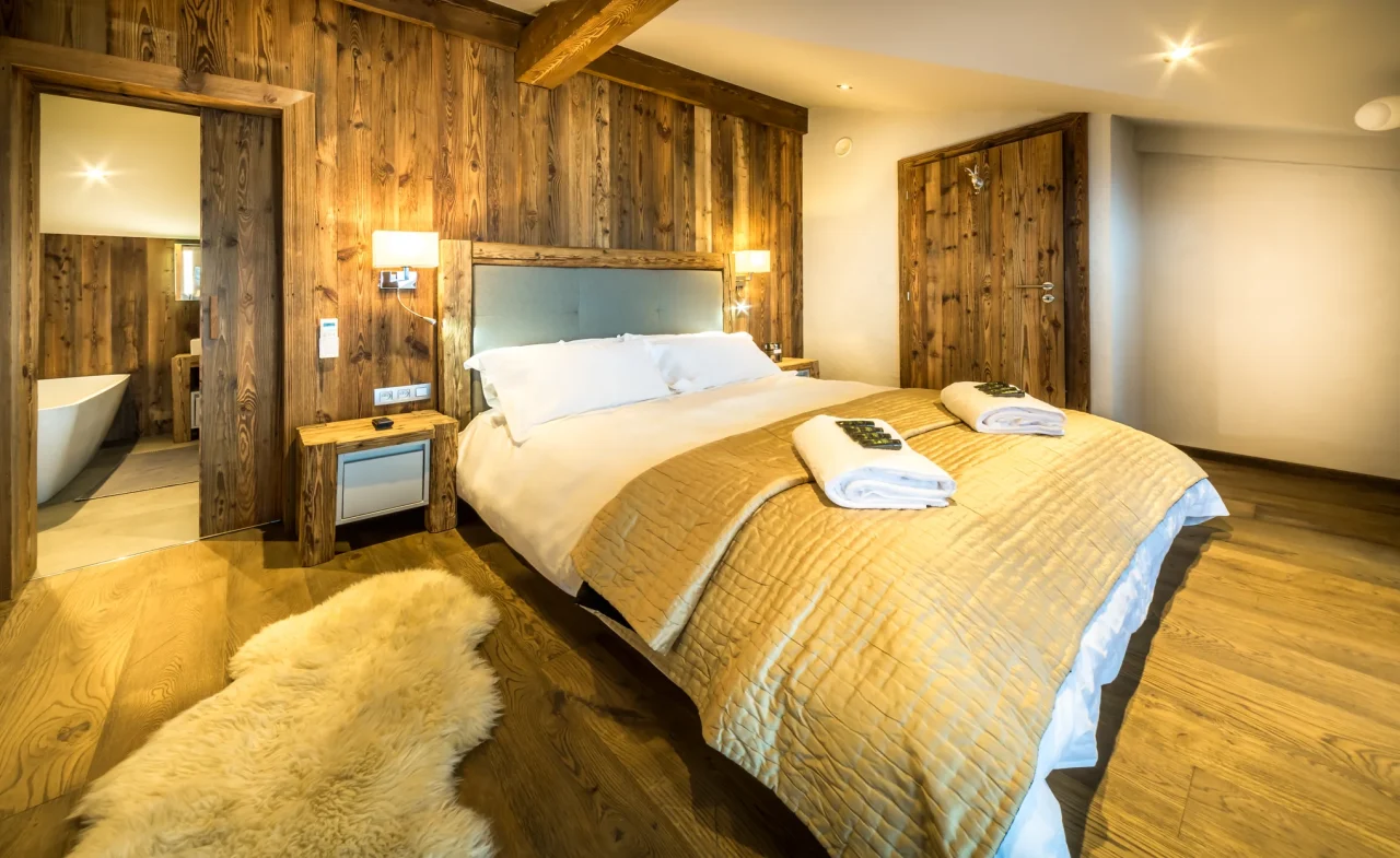 Chalet Kapa- Master Bedroom