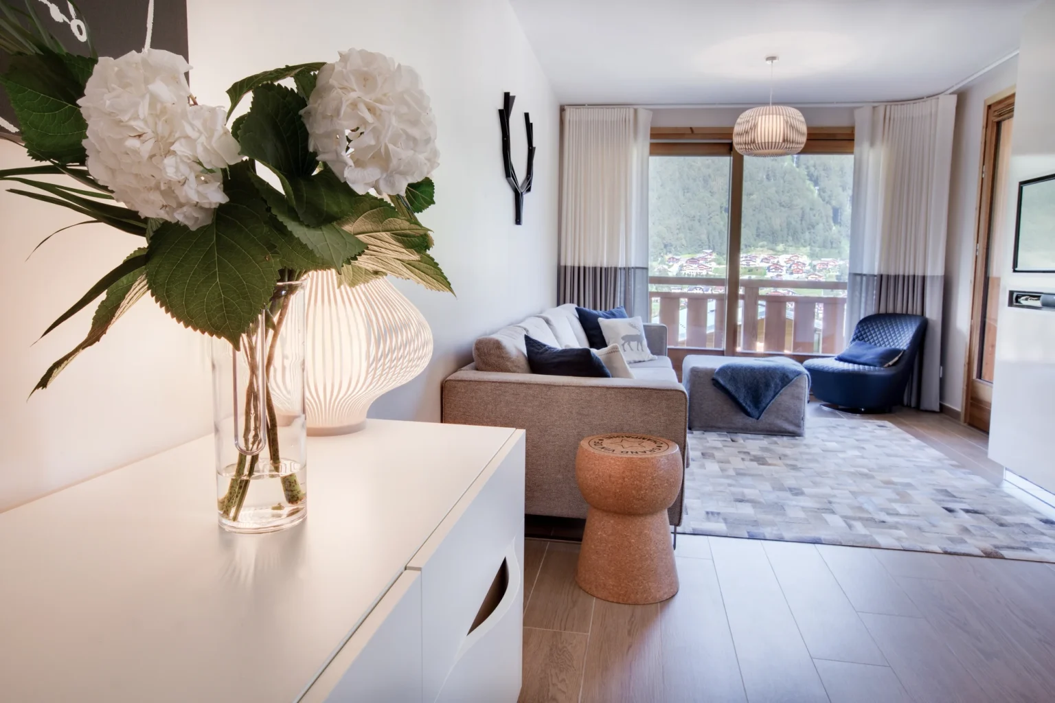 Chalet Gallery Image 4