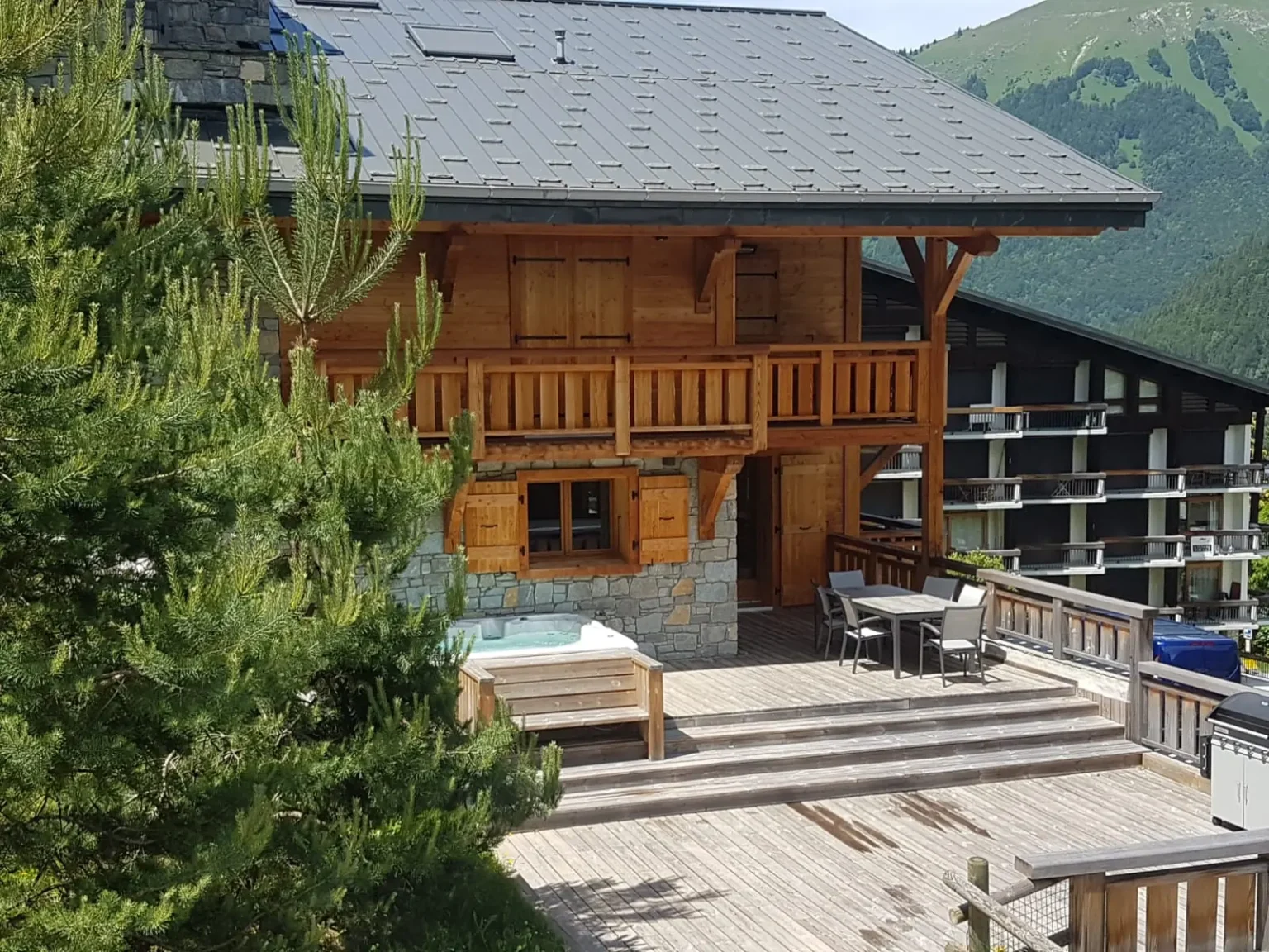 Chalet Gallery Image 10