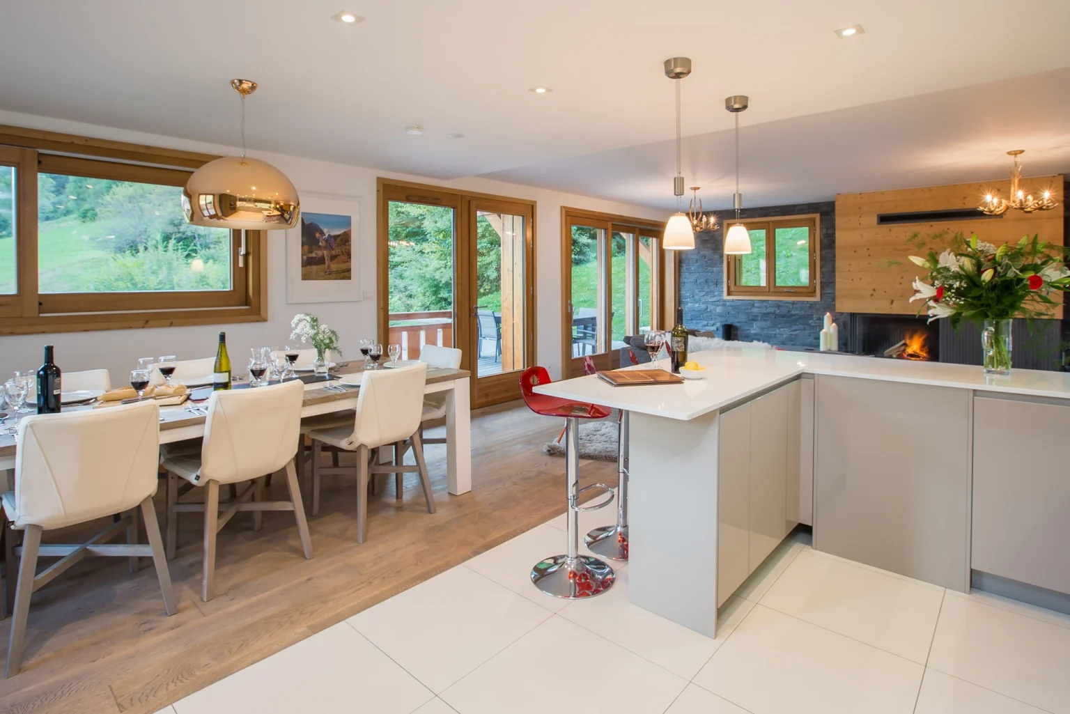 Elevation Alps - Altaka 4 - Breakfast Bar