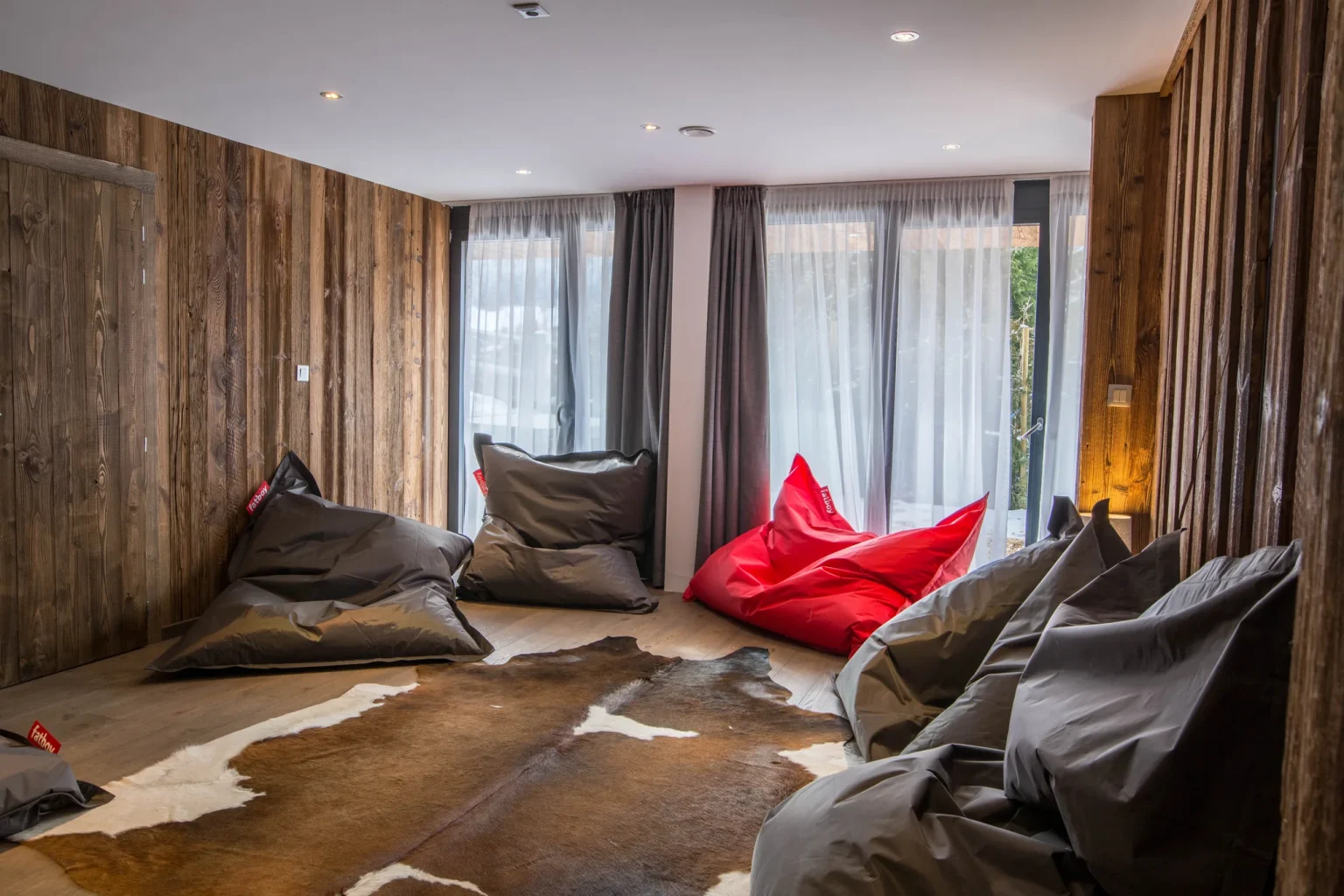 Chalet Gallery Image 11