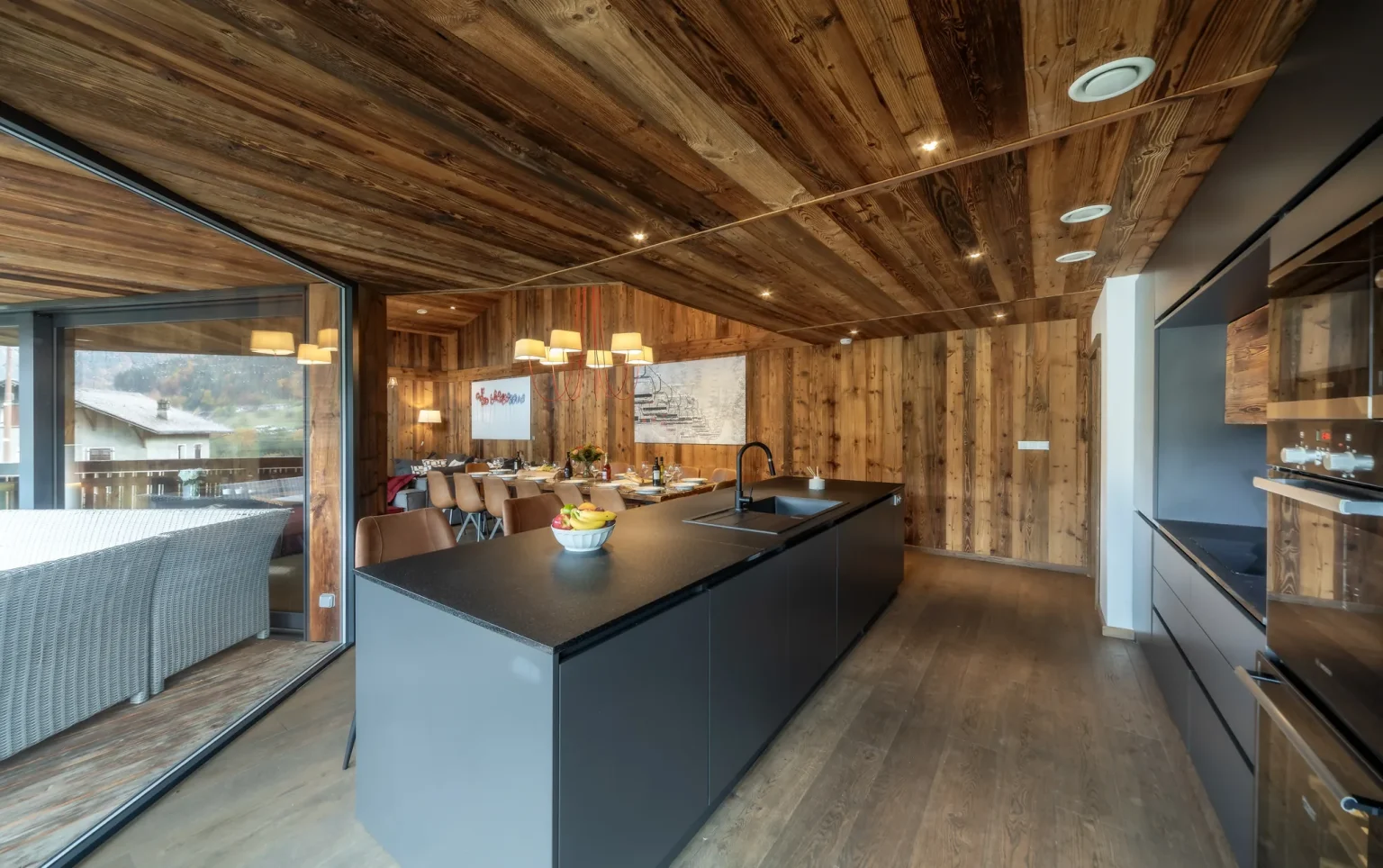 Chalet Gallery Image 7