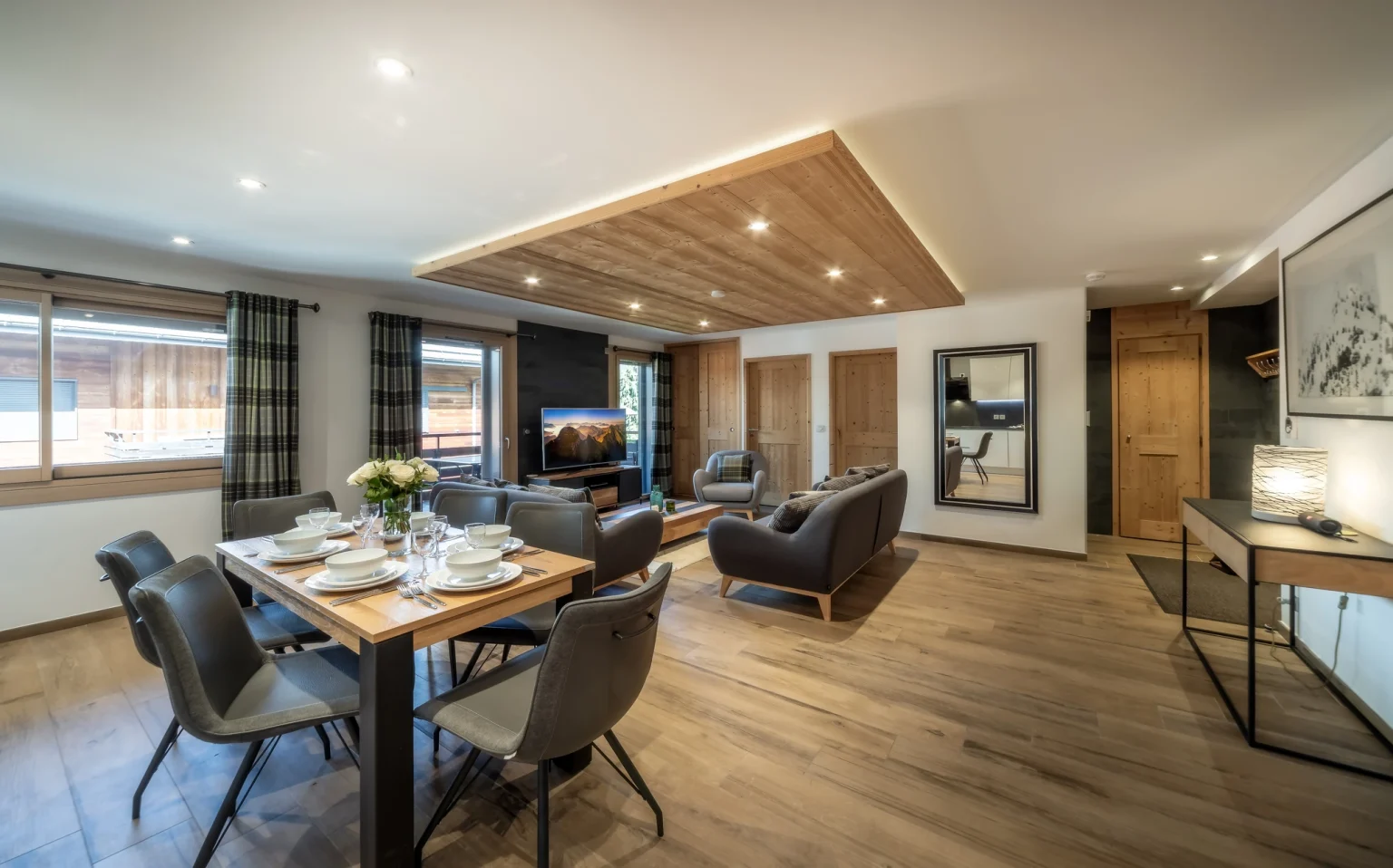 Elevation Alps - Hibou - View of living area