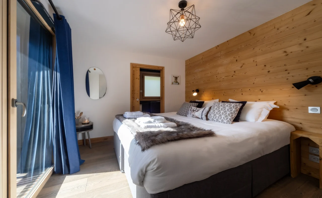 Papillon - Bedroom 1