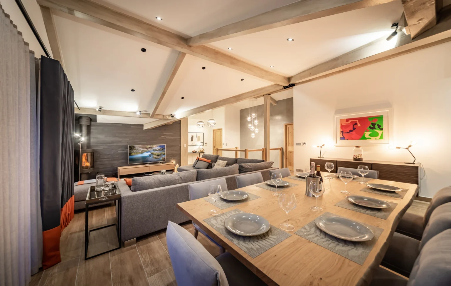Penthouse 303 Dining