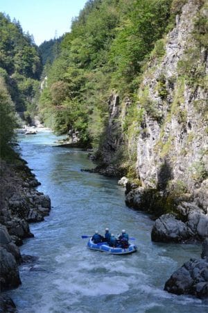 Activités d'été à Morzine avec Frogs Rafting La Dranse