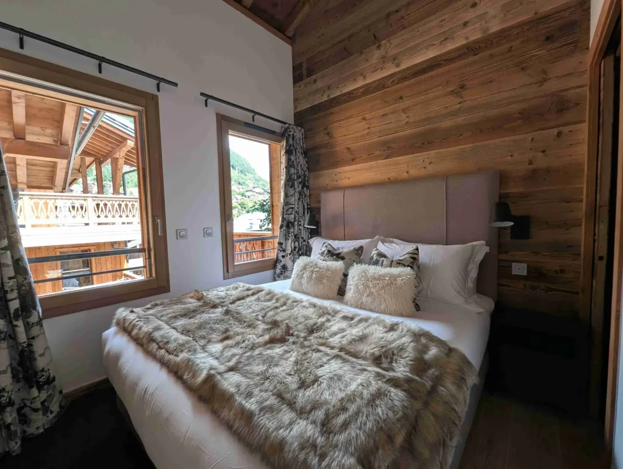 Elevation Alps Belle Combe Bedroom 4