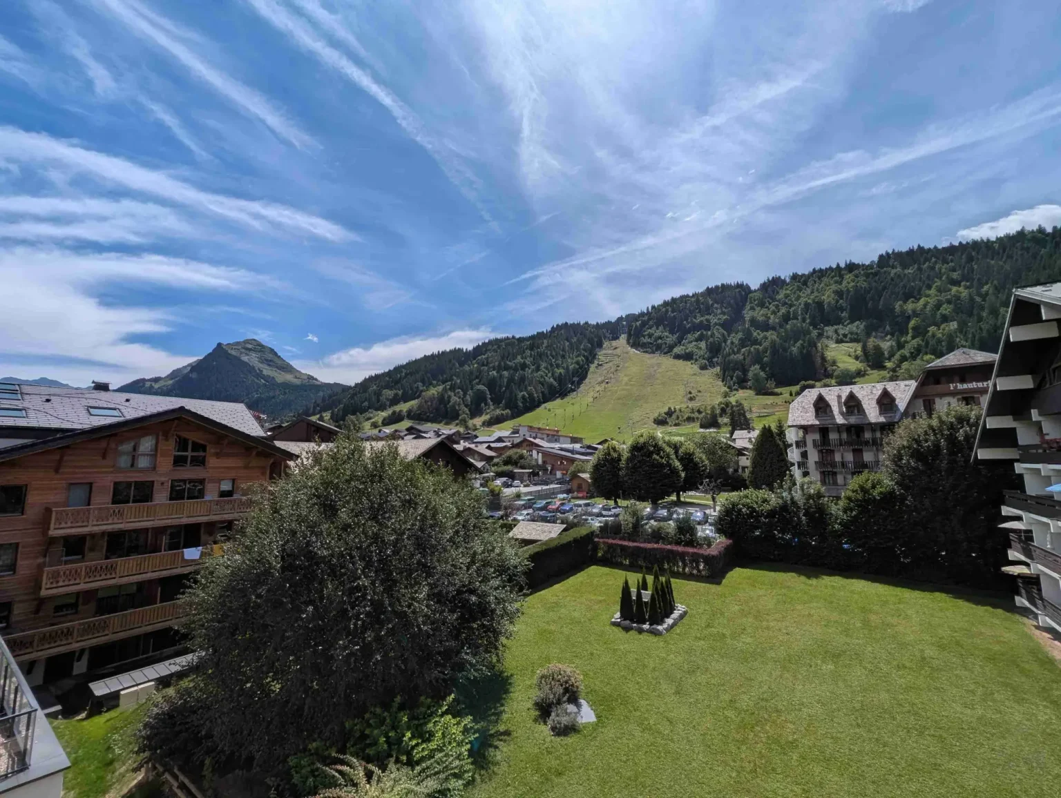 Elevation Alps Belle Combe View to Pleney