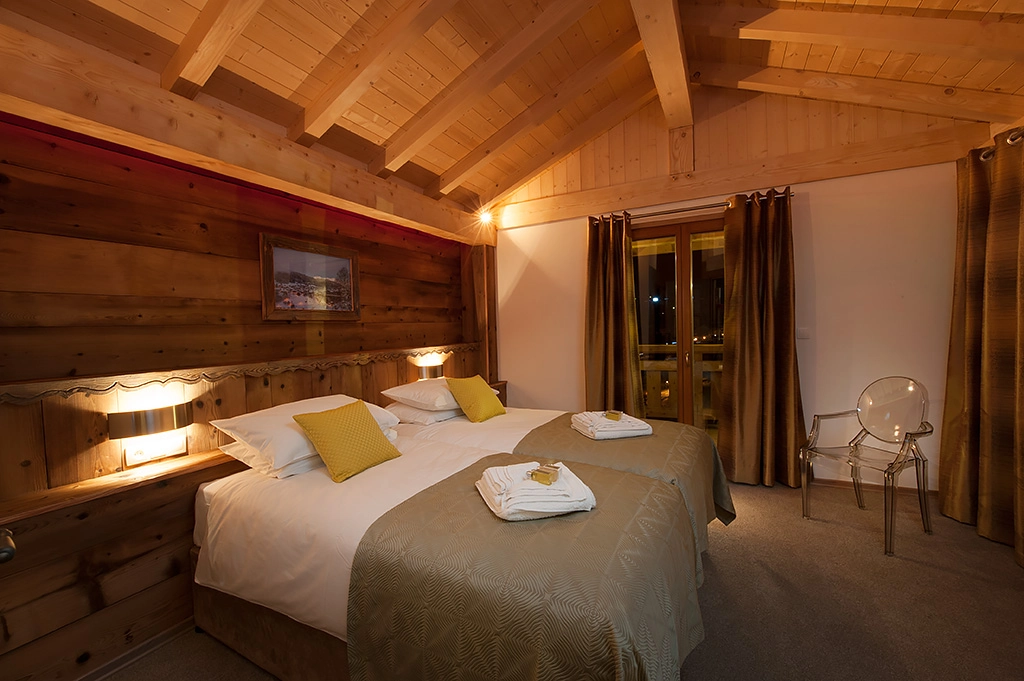 Morzine Immobilier - Chalet Kaila - Bedroom 4