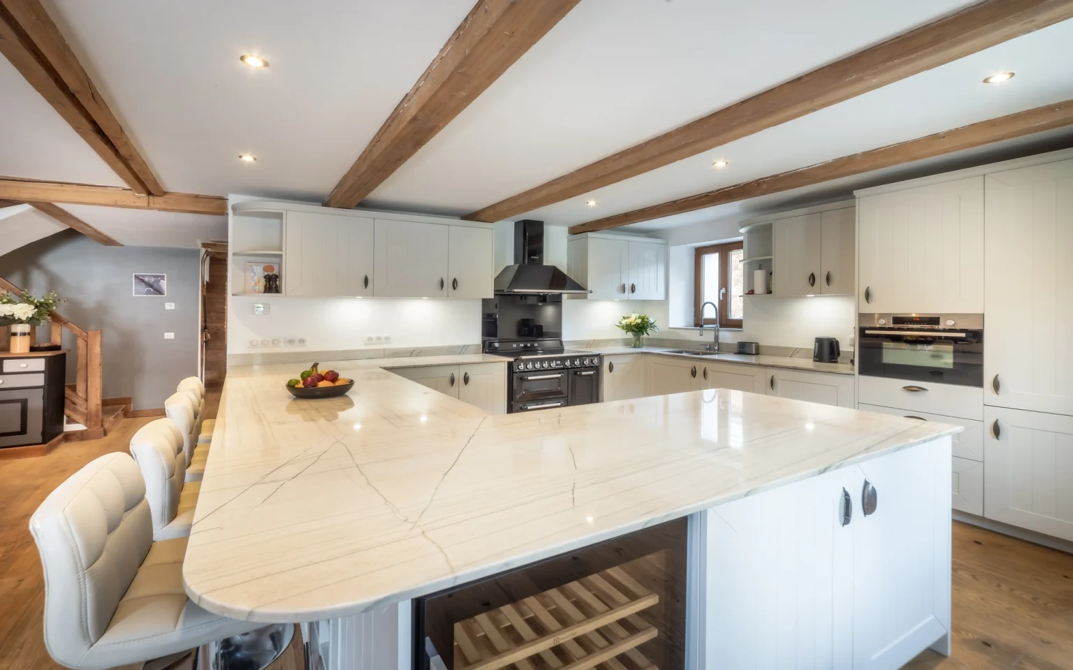 Elevation Alps - La Ferme - Kitchen