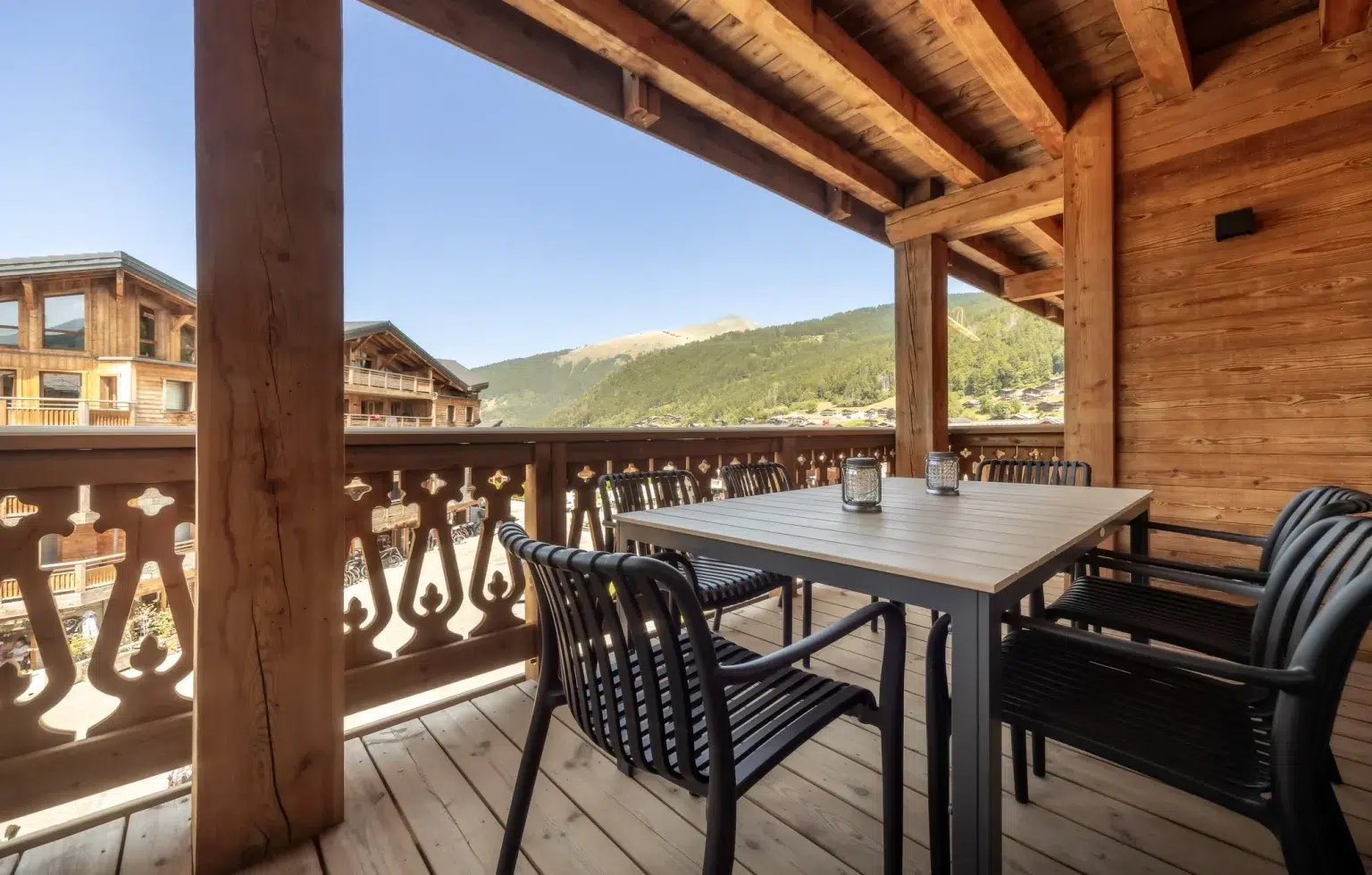 Elevation Alps - MorzAir - Balcony Towards SuperMorzine