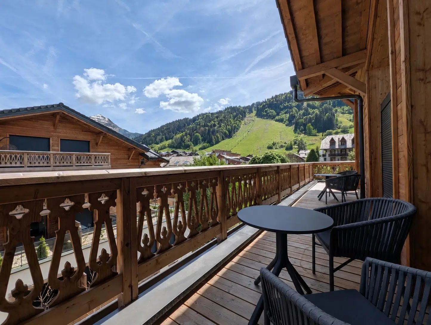 Elevation Alps - Penthouse Belle Combe - Balcony Seating