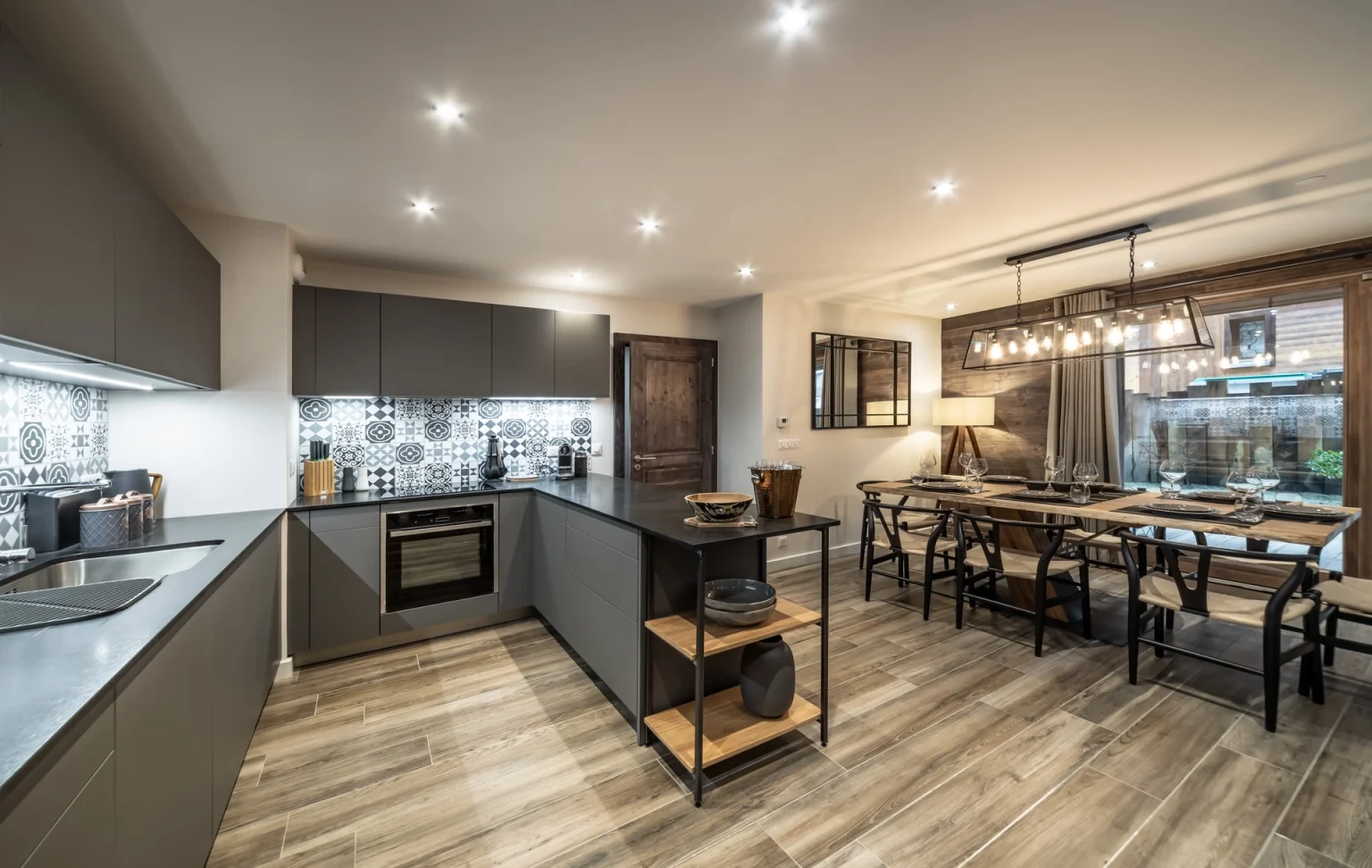 Elevation Alps Castor Kitchen Dining Area
