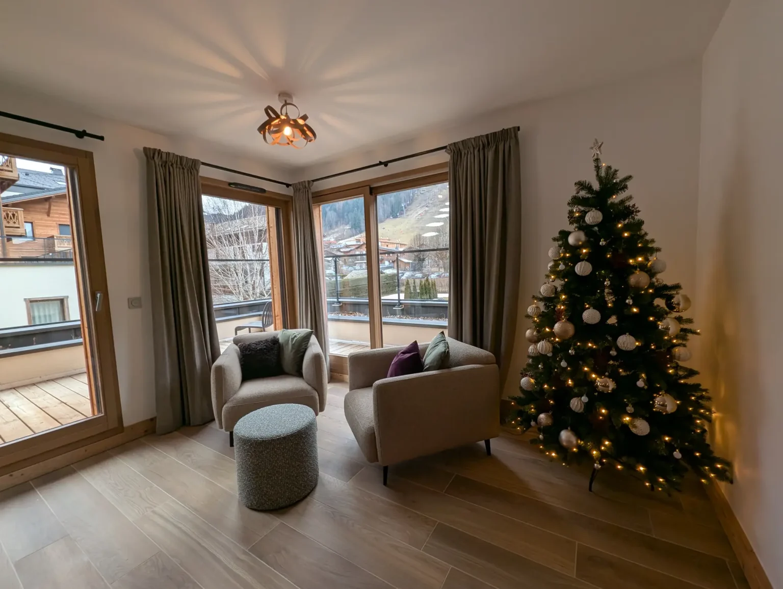 Elevation Alps - Margaux - View Sitting Zone