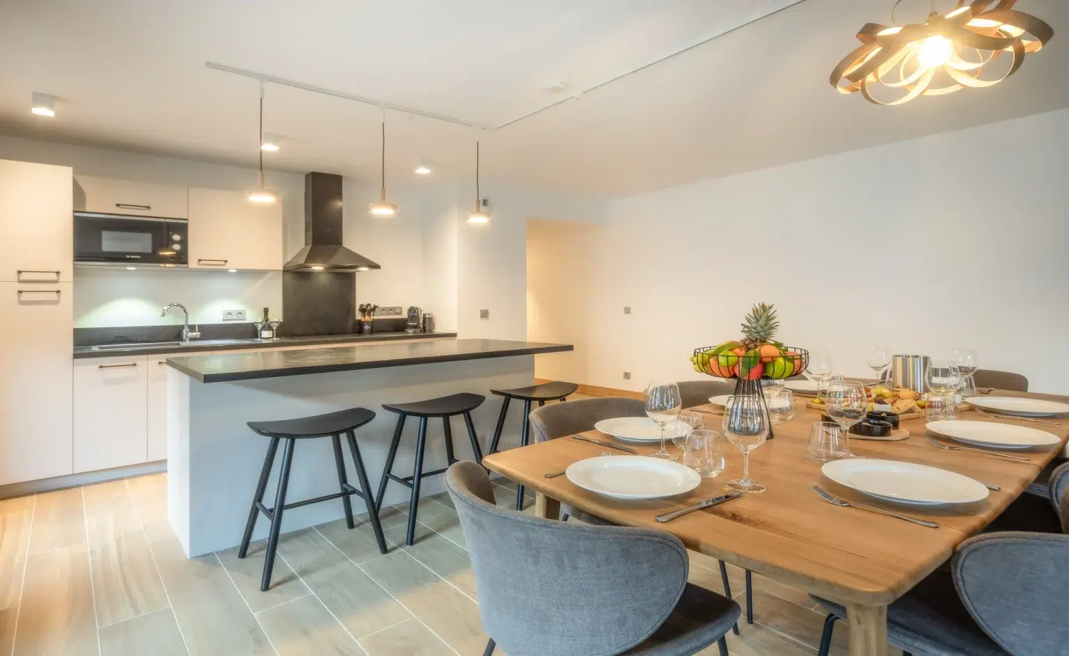 Elevation Alps - Margaux - Kitchen & Dining