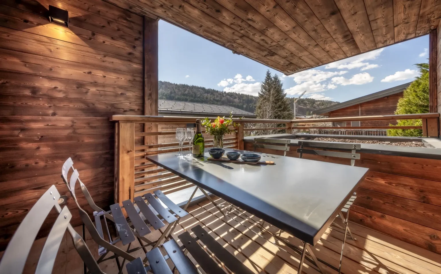 Chalet Gallery Image 6