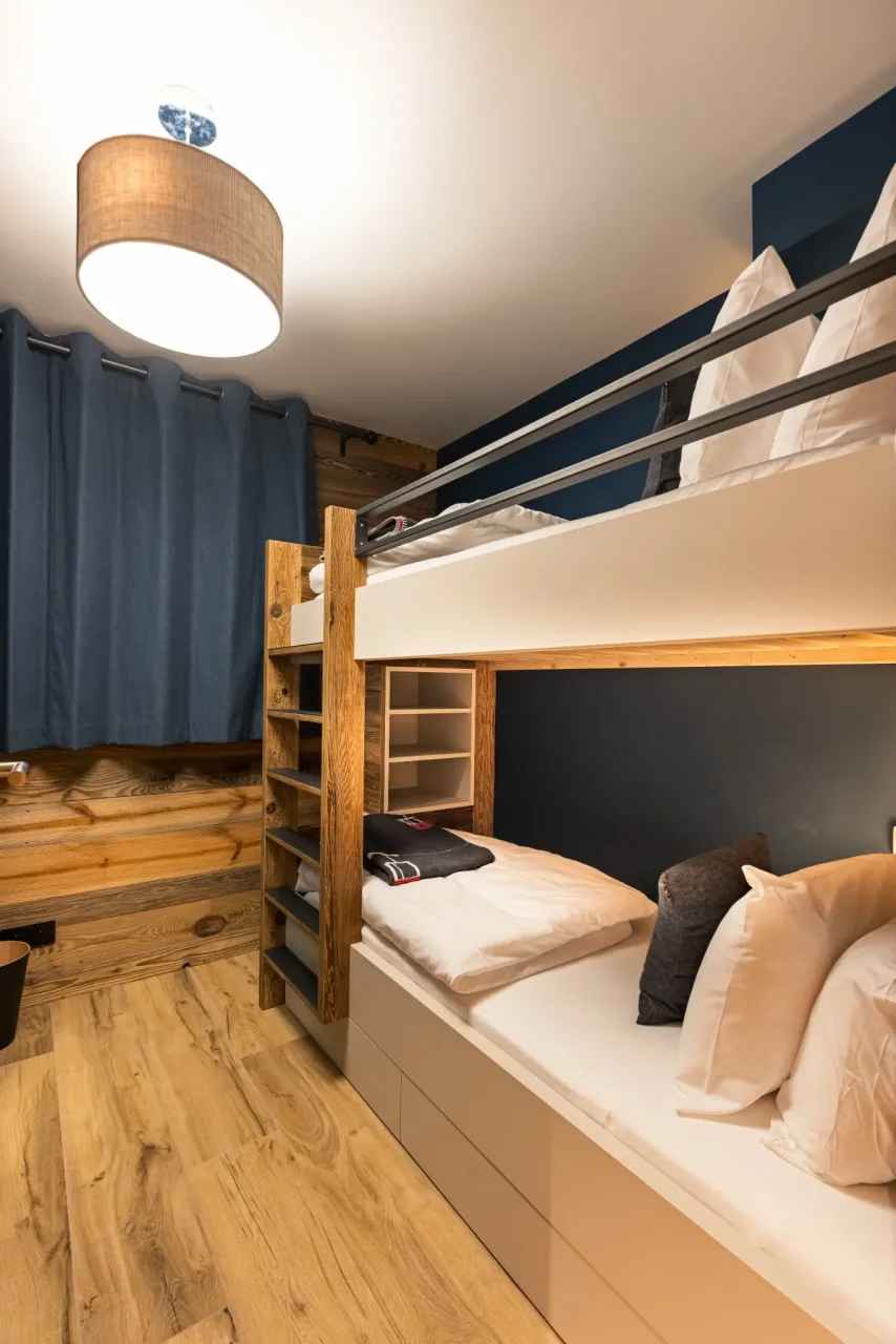 bunk room